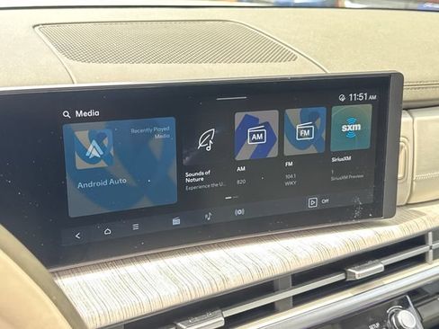 Used 2025 Hyundai Santa Fe Calligraphy AWD/4WD image 21