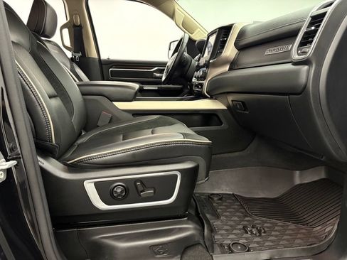 Used 2021 RAM 1500 Laramie AWD/4WD image 29