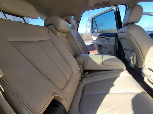 Used 2009 Hyundai Santa Fe Limited w/ Touring Pkg 16 W/Rse image 44