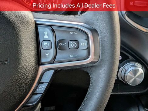 Used 2025 RAM 1500 Laramie AWD/4WD image 28
