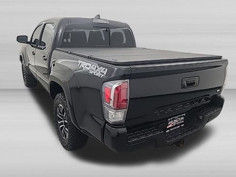 Used 2022 Toyota Tacoma TRD Sport AWD/4WD image 7