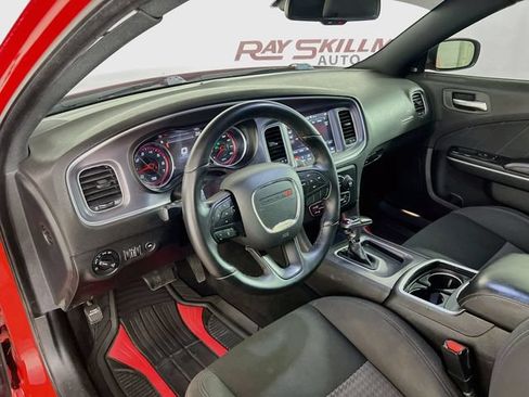 Used 2019 Dodge Charger R/T RWD image 32