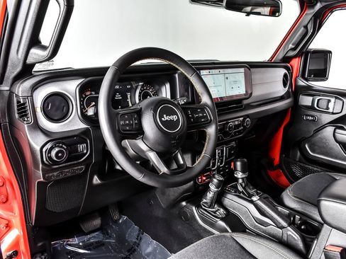 Used 2024 Jeep Wrangler Unlimited Sport AWD/4WD image 15