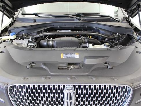 Used 2021 Lincoln Aviator Reserve w/ Equipment Group 201A AWD/4WD image 29