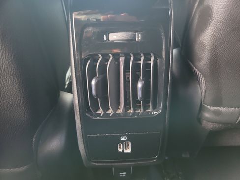 Used 2023 Jeep Compass Limited w/ Elite Group image 11