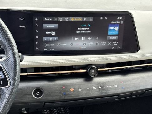 Certified 2024 Nissan Ariya AWD image 19