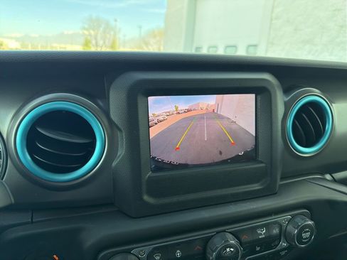 Certified 2023 Jeep Wrangler Unlimited w/ Cold Weather Group AWD/4WD image 17