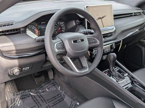 New 2026 Jeep Compass Latitude AWD/4WD image 14