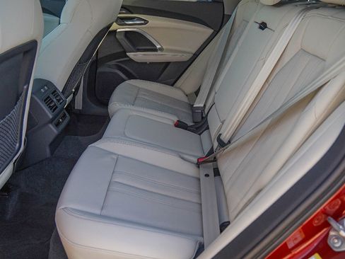 New 2025 Audi Q5 Premium Plus image 22