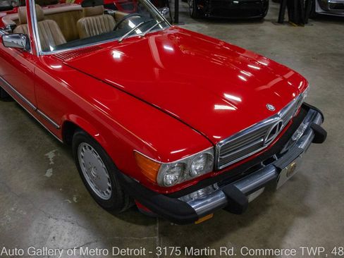 Used 1988 Mercedes-Benz 560 SL image 15