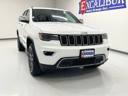 Used 2019 Jeep Grand Cherokee Limited w/ Luxury Group II image 5