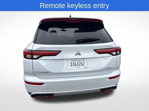 Used 2024 Mitsubishi Outlander SEL AWD/4WD image 4