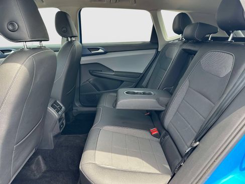 Certified 2024 Volkswagen Taos SE AWD/4WD image 13