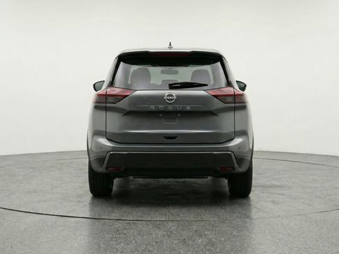 Used 2025 Nissan Rogue SV image 7