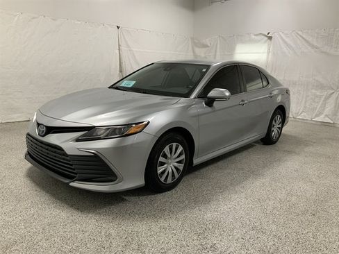 Used 2022 Toyota Camry LE w/ Cold Weather Package FWD image 2