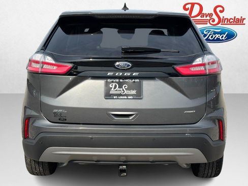 Used 2024 Ford Edge SEL w/ Convenience Package AWD/4WD image 8