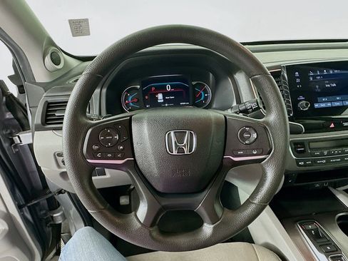 Certified 2021 Honda Pilot EX image 12