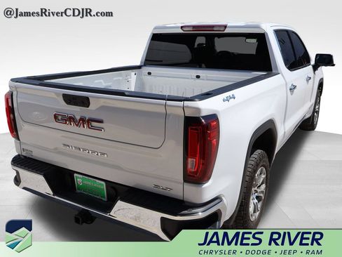 Used 2024 GMC Sierra 1500 SLT AWD/4WD image 5