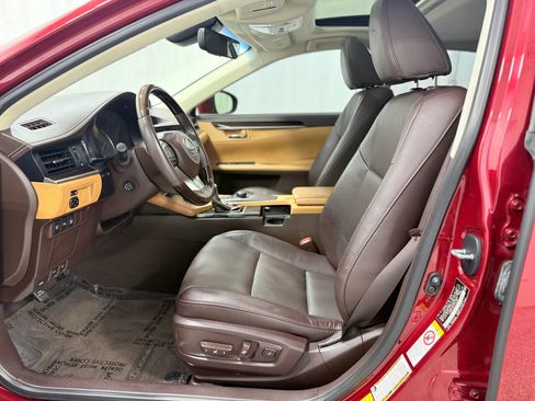 Used 2018 Lexus ES 350 ES 350 Sedan 4D image 13