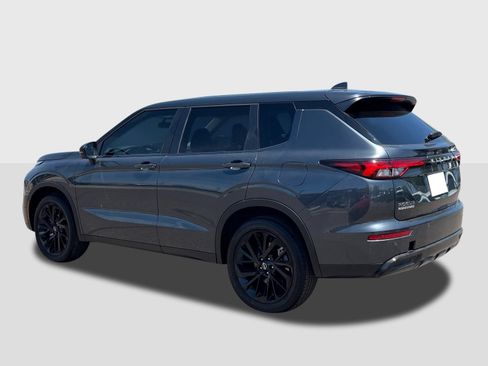 New 2026 Nissan Rogue SL AWD/4WD image 3