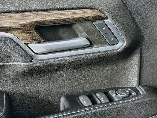 Used 2022 Chevrolet Silverado 1500 RST AWD/4WD image 19