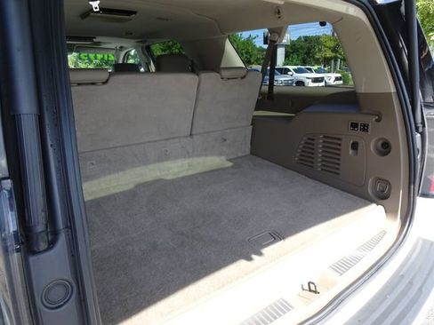 Used 2019 GMC Yukon XL SLT w/ Open Road Package RWD image 34