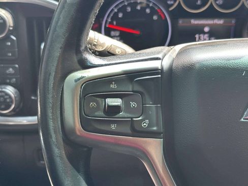 Used 2021 Chevrolet Silverado 1500 LT Trail Boss w/ Convenience Package II AWD/4WD image 32