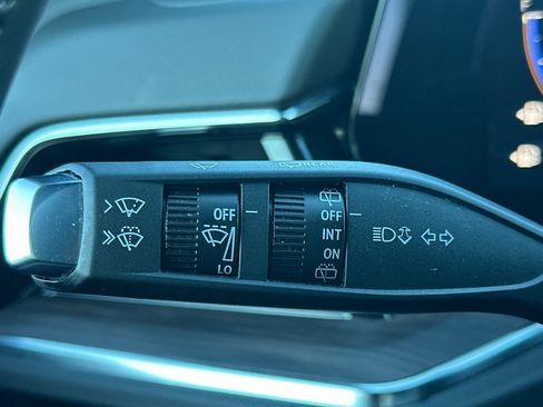 Certified 2025 Chevrolet Tahoe Z71 image 37