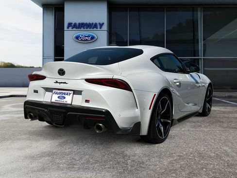 Used 2022 Toyota Supra Premium w/ Driver Assist Package image 6