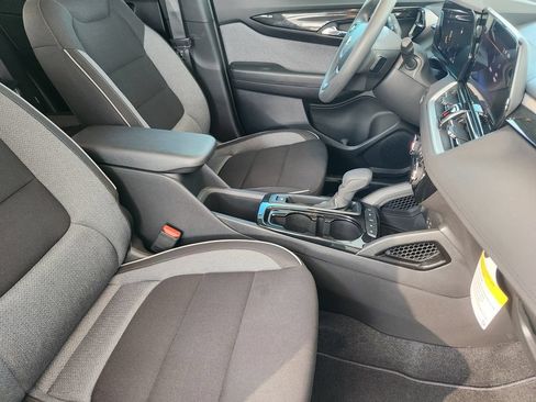 New 2026 Chevrolet TrailBlazer LT w/ Driver Confidence Package FWD image 11