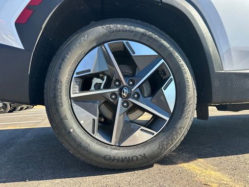 New 2025 Hyundai Tucson SEL image 17