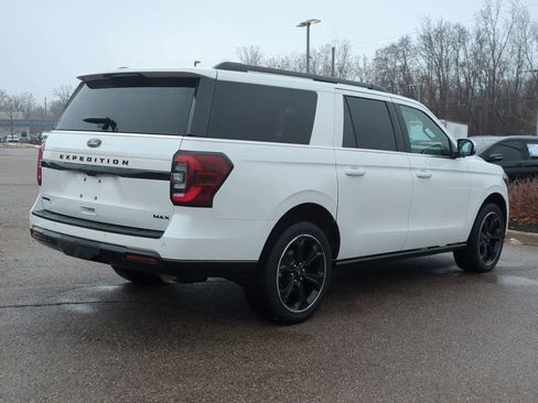 Used 2024 Ford Expedition Max Limited image 8