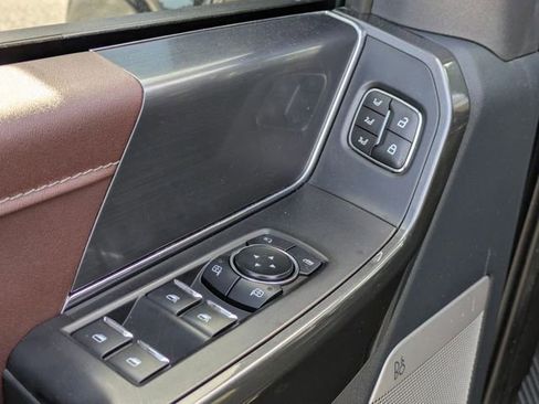 Used 2023 Ford F150 Lariat image 13