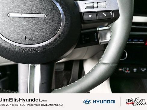 Certified 2025 Hyundai Tucson Limited image 12
