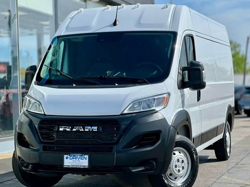 Used 2023 RAM ProMaster 2500 image 27