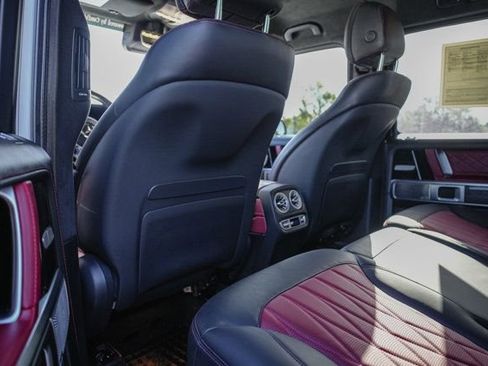 Certified 2022 Mercedes-Benz G 63 AMG 4MATIC image 32