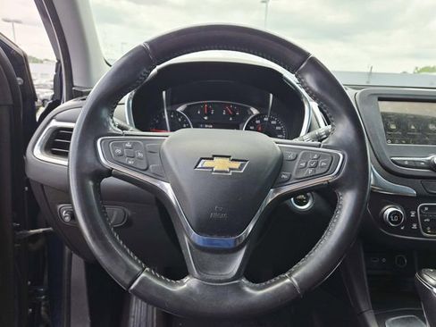 Used 2019 Chevrolet Equinox LT FWD image 6