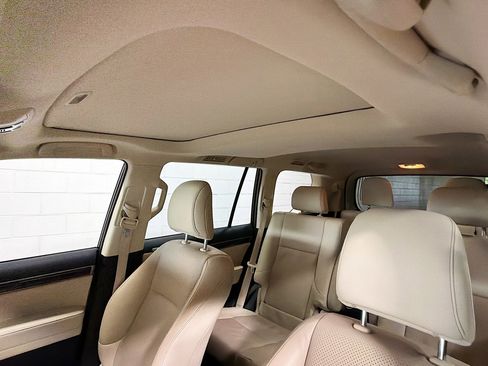 Used 2023 Lexus GX 460 Luxury w/ Sport Design Package AWD/4WD image 26