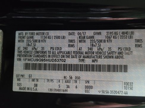 Used 2017 Ford Escape SE w/ SE Leather Comfort Package AWD/4WD image 33