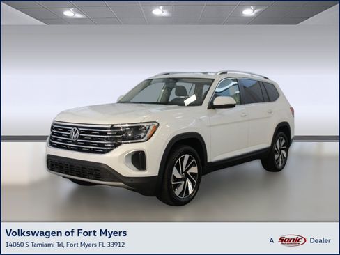 New 2026 Volkswagen Atlas SEL image 1