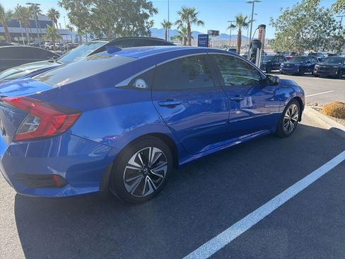Used 2017 Honda Civic EX-T image 10