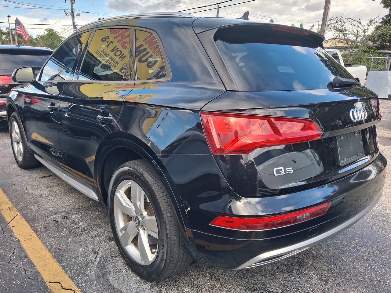 Used 2018 Audi Q5 2.0T Premium AWD/4WD image 2
