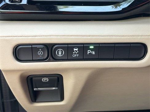 Used 2026 Acura MDX w/ Technology Package image 25