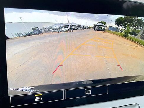 Used 2025 Chevrolet Blazer LT AWD/4WD image 45