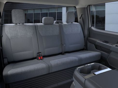 New 2026 Ford F250 XLT w/ XLT Premium Package image 11