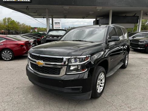 Used 2015 Chevrolet Tahoe LT image 3