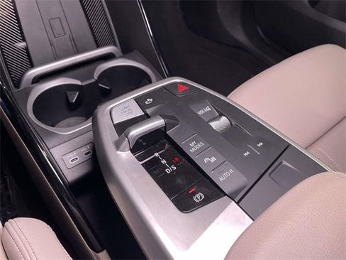 Used 2023 BMW X1 xDrive28i w/ M Sport Package image 31