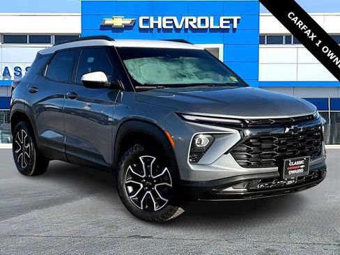 Used 2024 Chevrolet TrailBlazer ACTIV w/ Driver Confidence Package image 1