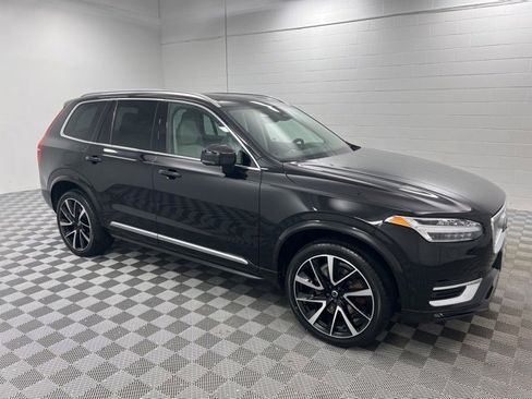 Used 2023 Volvo XC90 B6 Plus w/ Protection Package image 4