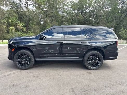 Used 2021 Cadillac Escalade Sport w/ Driver Assist Tech Package AWD/4WD image 2